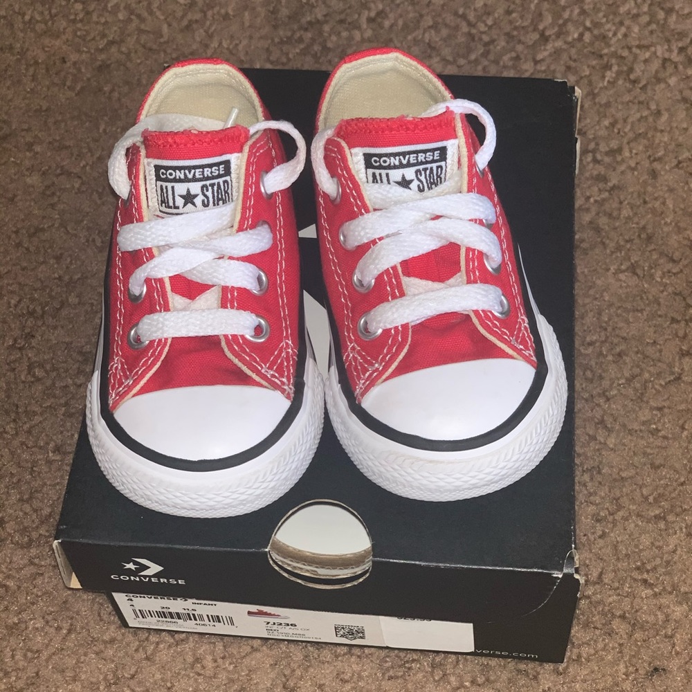 Infant size 4 converse sneakers